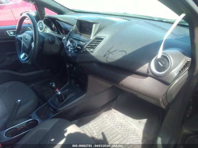 Ford FIESTA ST 2015 3FADP4GX3FM100869 Image 5