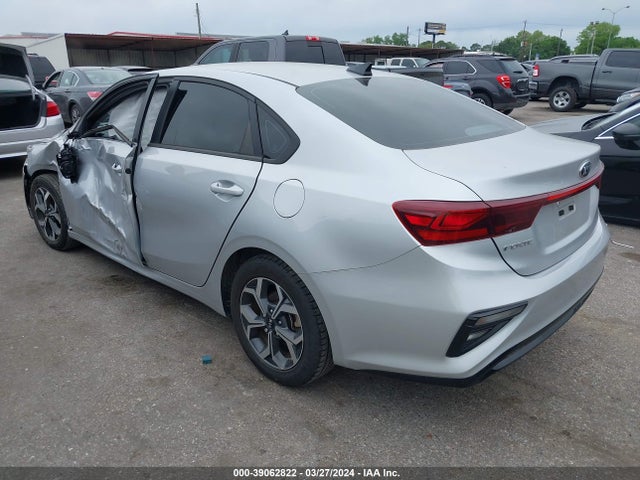 KIA Forte Lxs 2021 3KPF24AD9ME327071 Image 3
