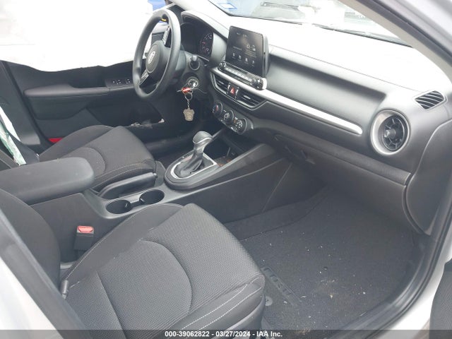 KIA Forte Lxs 2021 3KPF24AD9ME327071 Image 5