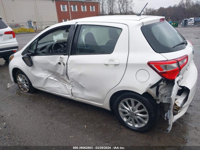 Toyota YARIS LE 2018 VNKKTUD39JA095317 Image 14