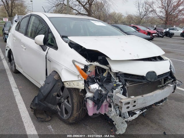 Toyota Prius Persona Series Special Edition 2015 JTDKN3DU1F0399793 main image
