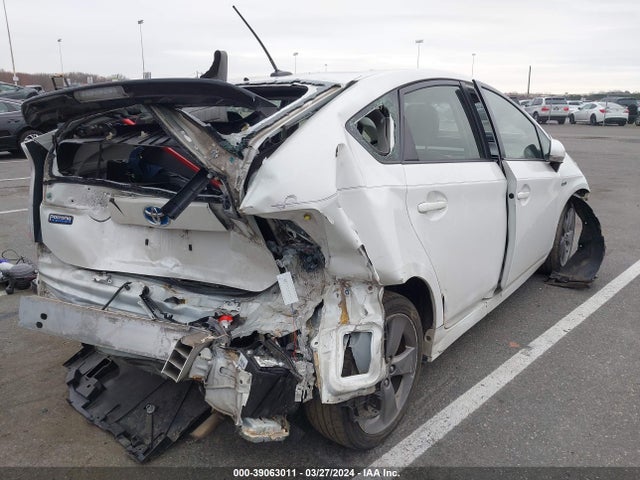 JTDKN3DU1F0399793 Toyota Prius Persona Series Special Edition