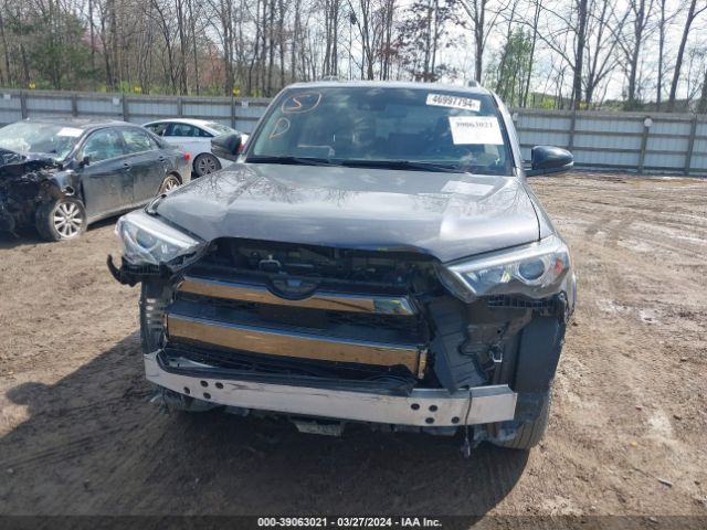JTEJU5JR2M5949640 Toyota 4runner Nightshade Special Edition