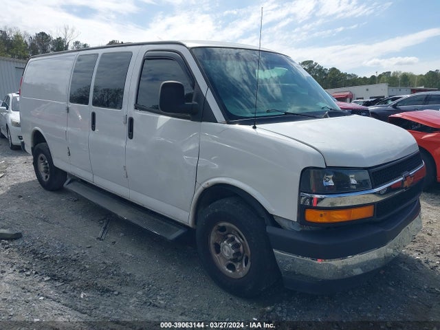 Chevrolet Express 3500 Work Van 2017 1GCZGHFG2H1155466 Image 13