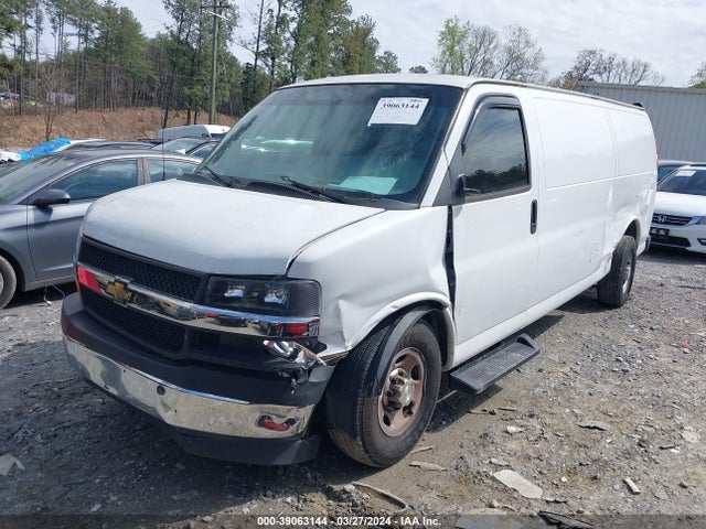 Chevrolet Express 3500 Work Van 2017 1GCZGHFG2H1155466 Image 6