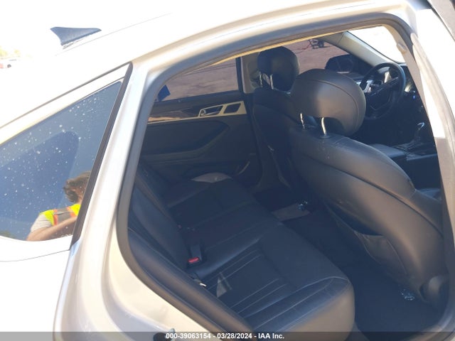 Genesis G80 3.8 2017 KMHGN4JE3HU209721 Image 8