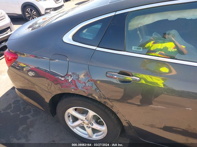 Chevrolet Malibu 1ls 2018 1G1ZB5ST1JF211575 Image 17