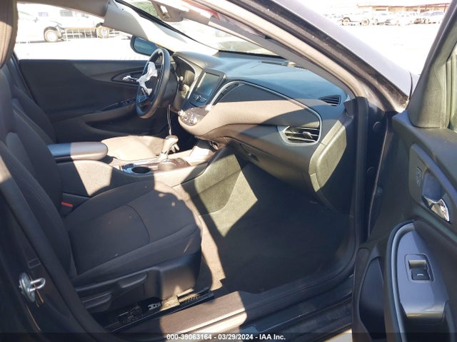 Chevrolet Malibu 1ls 2018 1G1ZB5ST1JF211575 Image 5