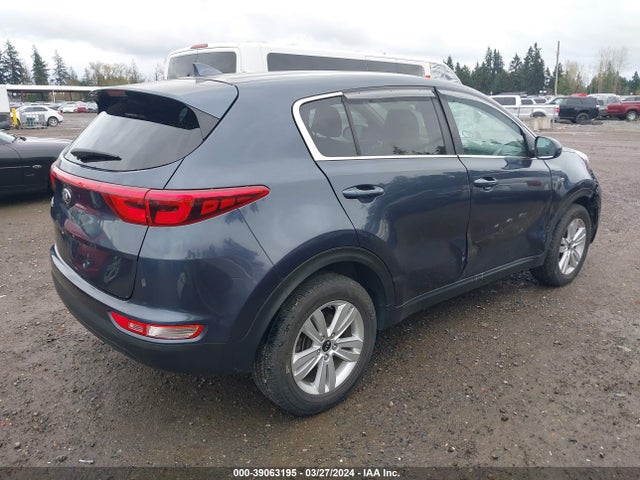 KIA Sportage Lx 2018 KNDPMCAC1J7327092 Image 4