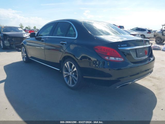 55SWF4JB6HU191256 Mercedes-Benz C 300 Luxury/sport