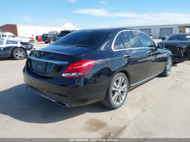 55SWF4JB6HU191256 Mercedes-Benz C 300 Luxury/sport