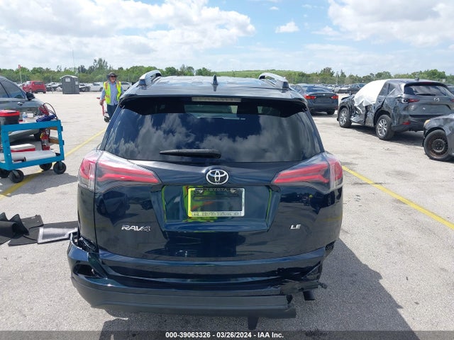 Toyota RAV4 LE 2018 JTMZFREV4JJ209798 Image 16