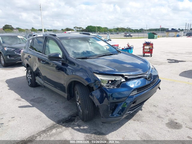 Toyota RAV4 LE 2018 JTMZFREV4JJ209798 Image 6