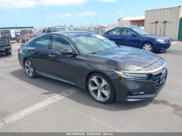 Auction sale of the 2018 Honda Accord Touring, vin: 1HGCV1F98JA163924, lot number: 39063330