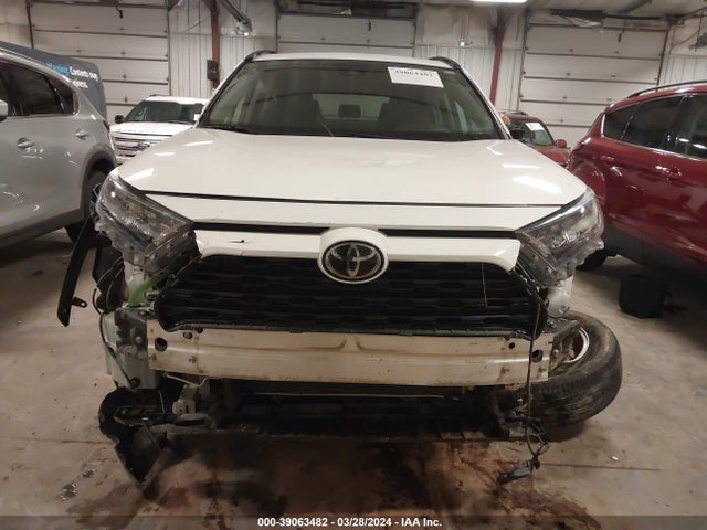 Toyota RAV4 LE 2019 2T3F1RFV5KW061471 Image 18