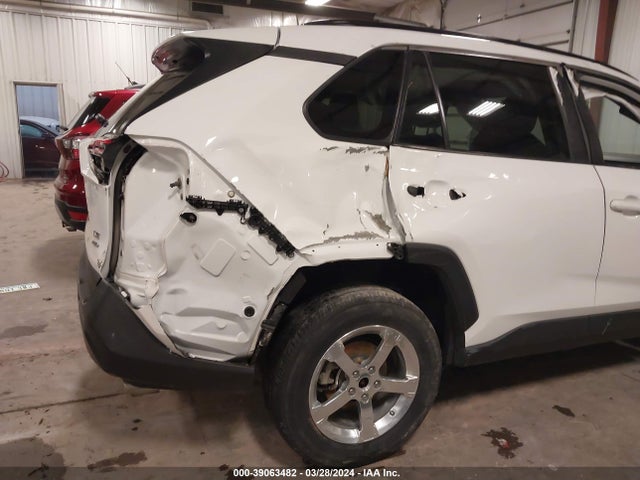 Toyota RAV4 LE 2019 2T3F1RFV5KW061471 Image 20