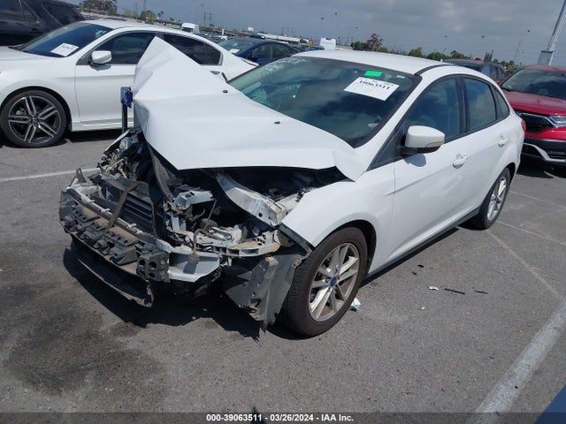 Ford FOCUS SE 2016 1FADP3F2XGL331786 Image 2