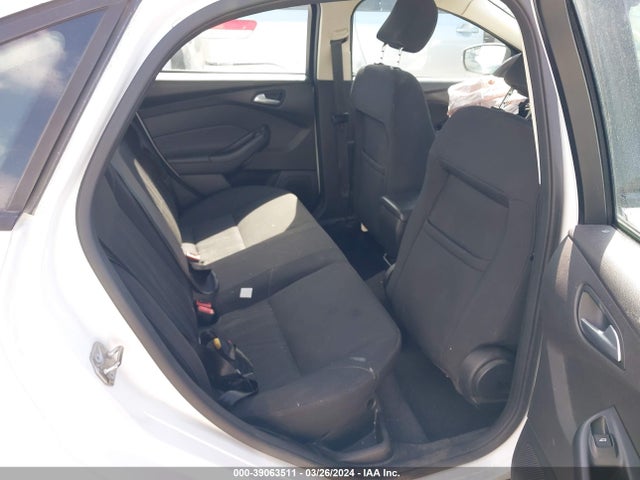 Ford FOCUS SE 2016 1FADP3F2XGL331786 Image 8