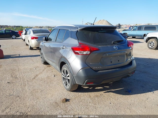 Nissan KICKS SV 2019 3N1CP5CU8KL504437 Image 3