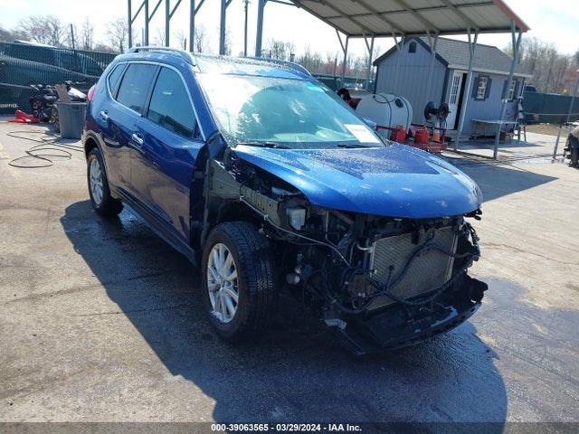 Nissan ROGUE SV 2017 5N1AT2MV2HC791652 main image