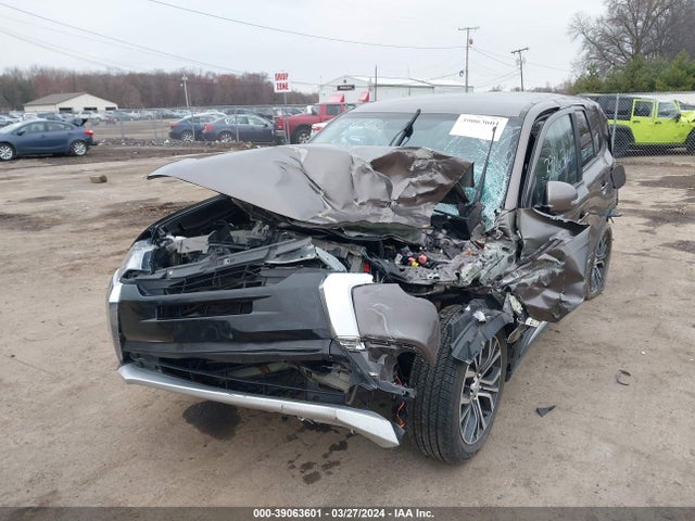 JA4AD3A30JZ003233 Mitsubishi Outlander Se