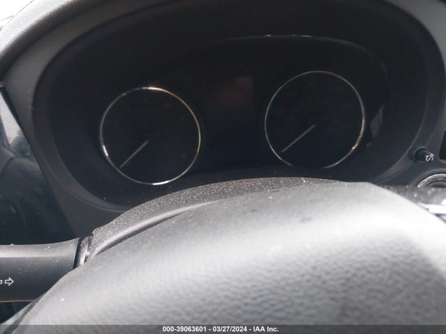 JA4AD3A30JZ003233 Mitsubishi Outlander Se