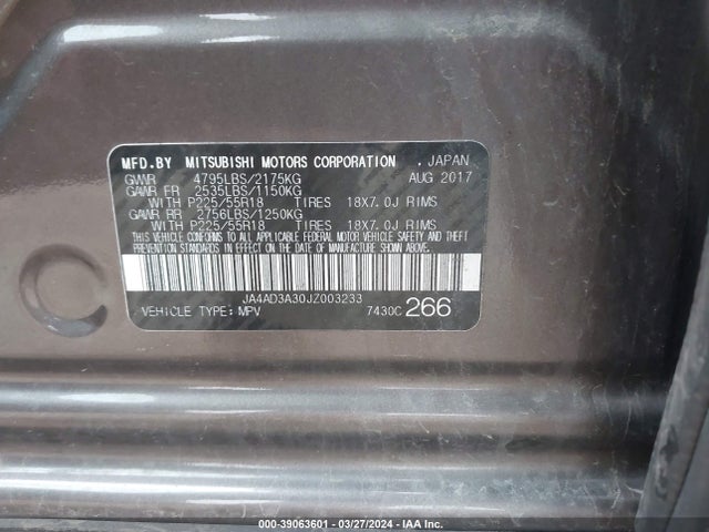 JA4AD3A30JZ003233 Mitsubishi Outlander Se