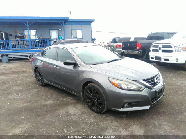 Nissan Altima 2.5 Sr 2017 1N4AL3AP4HC230021 главное изображение