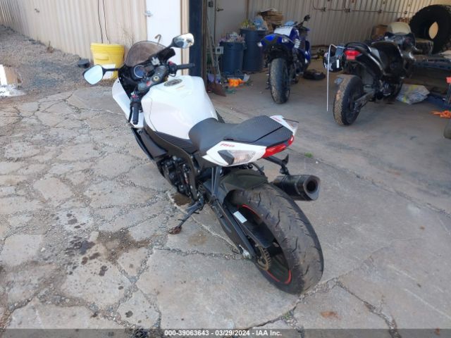 2019 SUZUKI GSX-R750 JS1GR7MA4K7100039 Photo 2