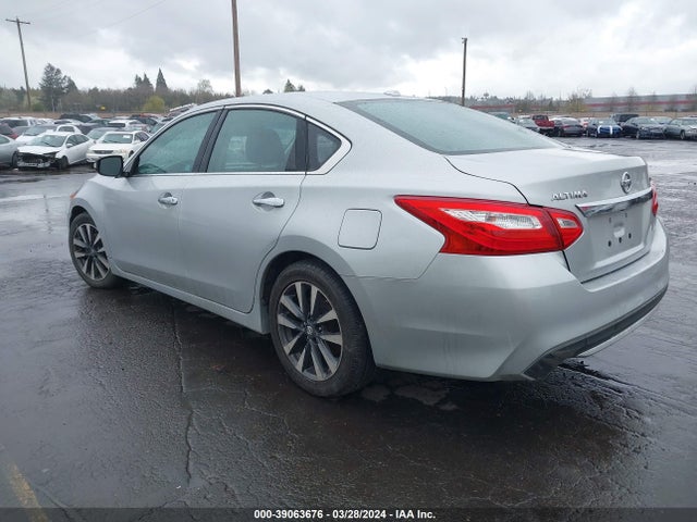 Nissan Altima 2.5 Sv 2017 1N4AL3AP8HC194088 Image 3