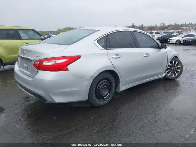Nissan Altima 2.5 Sv 2017 1N4AL3AP8HC194088 Image 4