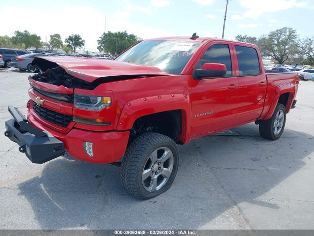 Chevrolet Silverado 1500 2lt 2018 3GCUKREC8JG273221 Image 2
