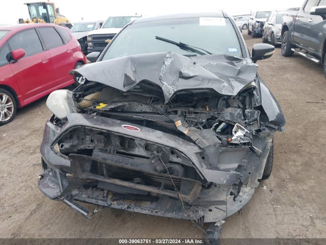 Ford FOCUS ST 2016 1FADP3L93GL310103 Image 6