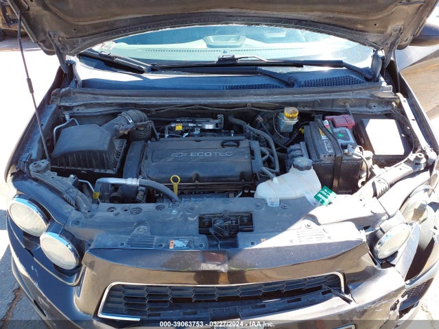 Chevrolet Sonic Lt Auto 2014 1G1JC5SH7E4228548 Image 10