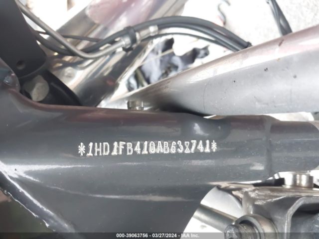 2010 HARLEY-DAVIDSON FLHR 1HD1FB410AB638741 Photo 9