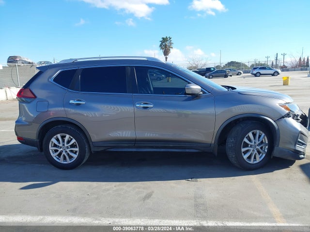 Nissan ROGUE SV 2019 KNMAT2MT5KP547478 Image 13