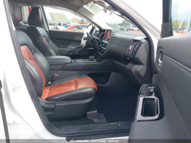 5N1DR3BC1NC225870 Nissan Pathfinder Sv 4wd