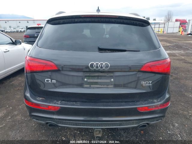 WA1D7AFP0HA021048 Audi Q5 3.0t Premium Plus