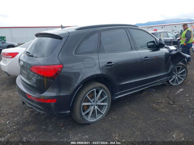 WA1D7AFP0HA021048 Audi Q5 3.0t Premium Plus