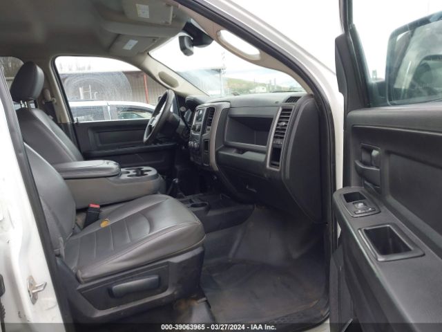 3C6UR5HJ3HG771309 RAM 2500 Tradesman  4x4 8' Box