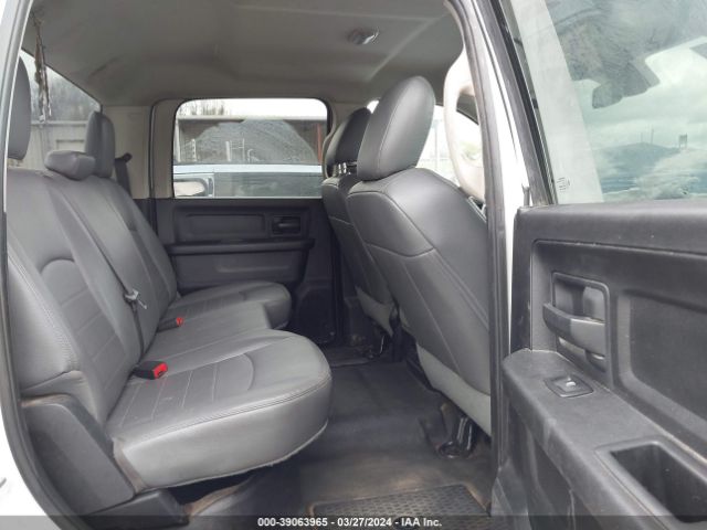 3C6UR5HJ3HG771309 RAM 2500 Tradesman  4x4 8' Box