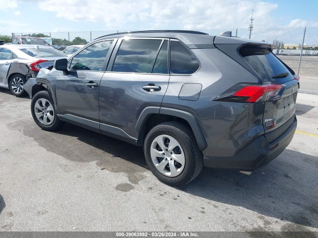 Toyota RAV4 LE 2021 2T3F1RFV5MW183380 Image 3