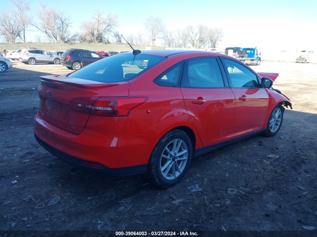 Ford FOCUS SE 2016 1FADP3F26GL396814 Image 4