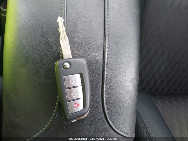 Nissan ROGUE S 2019 5N1AT2MT4KC753569 Image 11