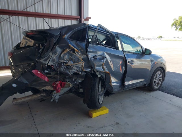 Hyundai TUCSON SE 2017 KM8J23A44HU537584 Image 4