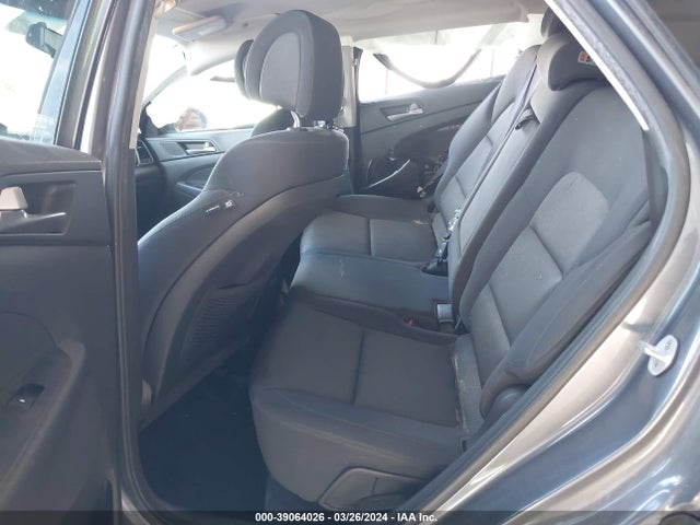 Hyundai TUCSON SE 2017 KM8J23A44HU537584 Image 8