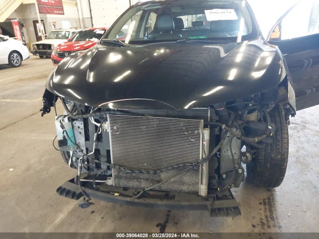 JN1BJ1CP9HW032008 Nissan Rogue Sport Sl