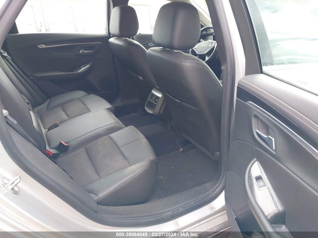 Chevrolet IMPALA 1LT 2018 2G1105SA7J9165647 Image 8