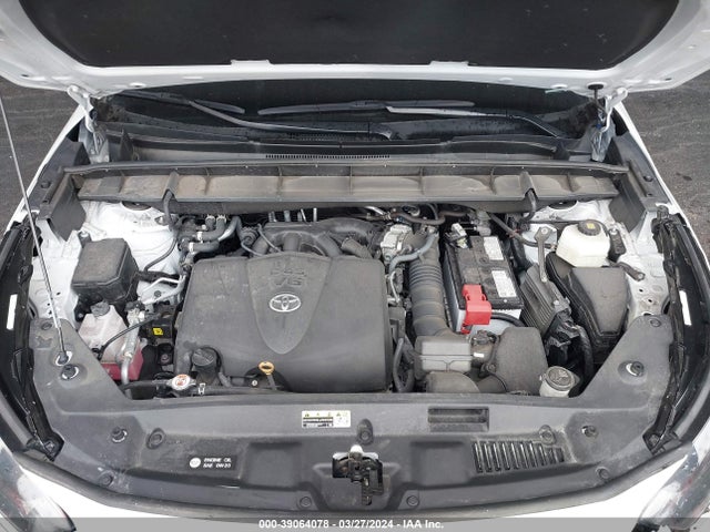 Toyota Highlander Xle 2022 5TDGZRBH0NS596856 Image 10