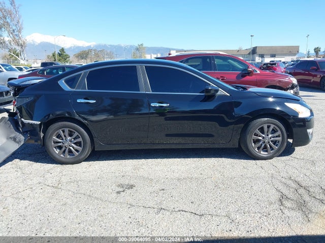 Nissan Altima 2.5 S 2015 1N4AL3AP8FC585884 Image 13